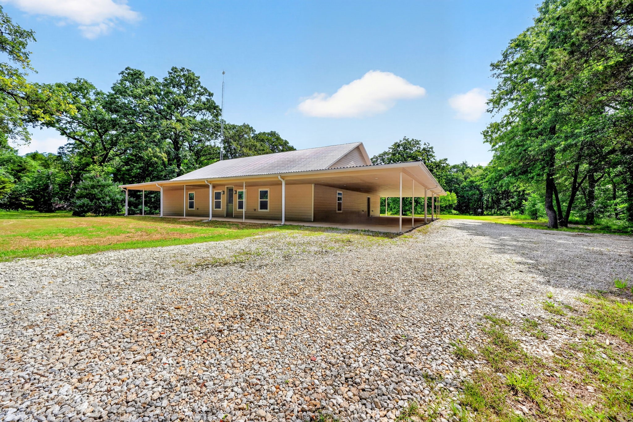 13050 County Road 4016 Kemp TX 75143