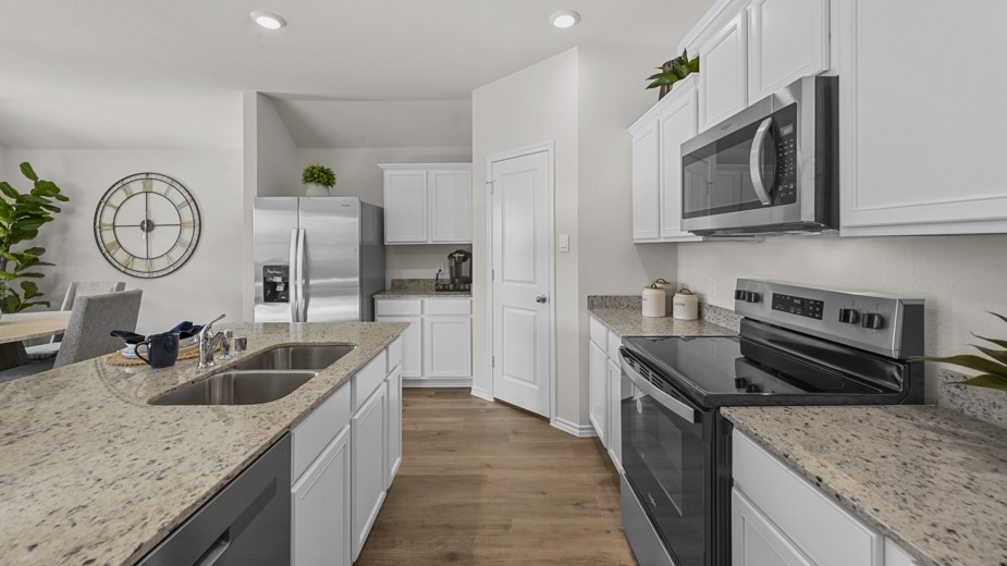 212 Whispering Pine Drive Royse City TX 75189