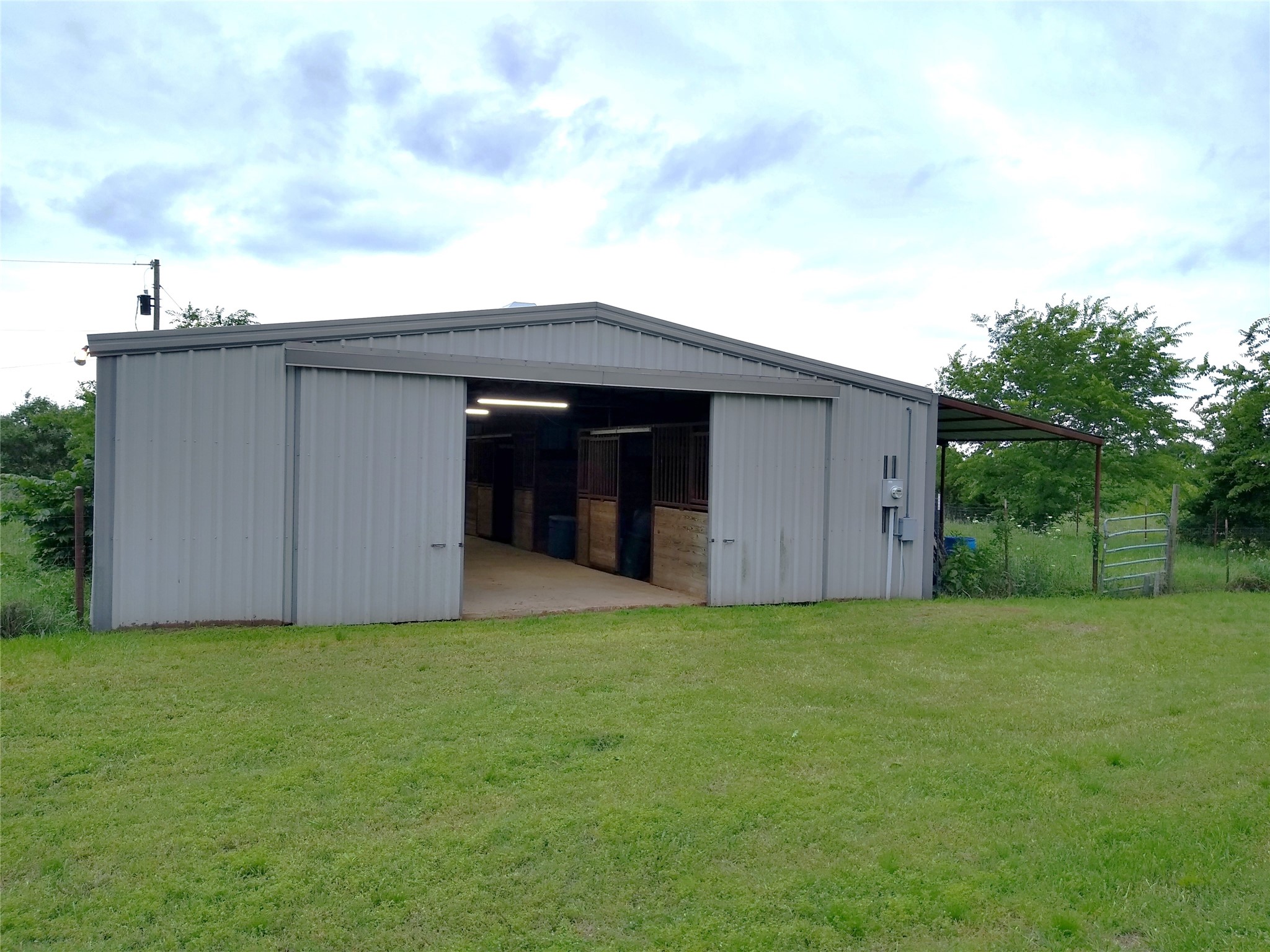 2220 Keefer Road Pottsboro TX 75076