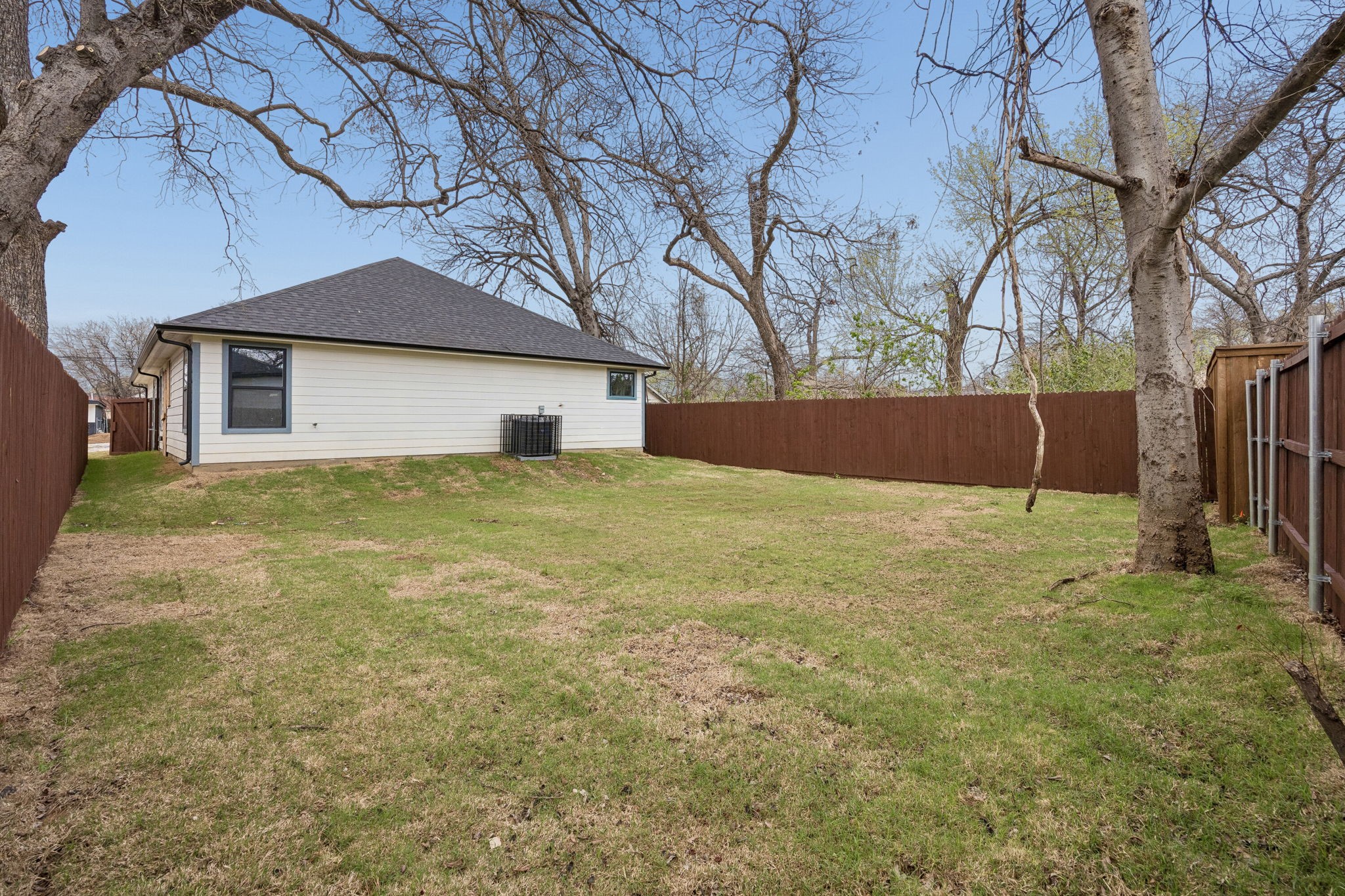 3702 Spring Avenue Dallas TX 75210