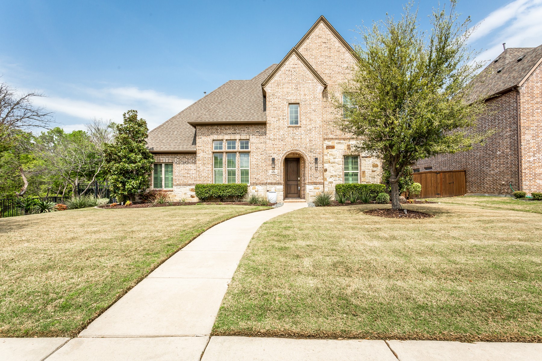 906 Starcreek Parkway Allen TX 75013