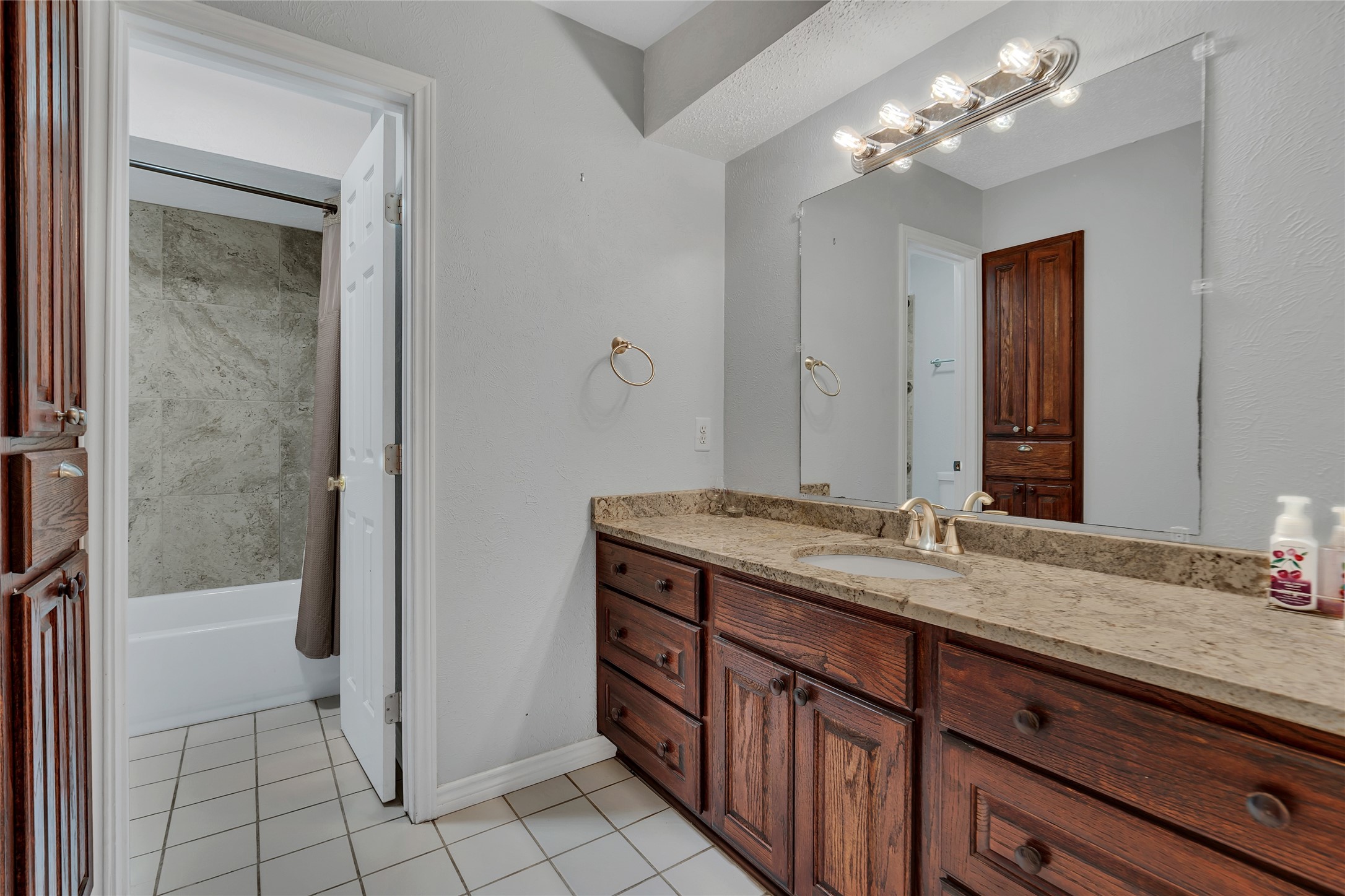 1382 Blue Teal Court Southlake TX 76092