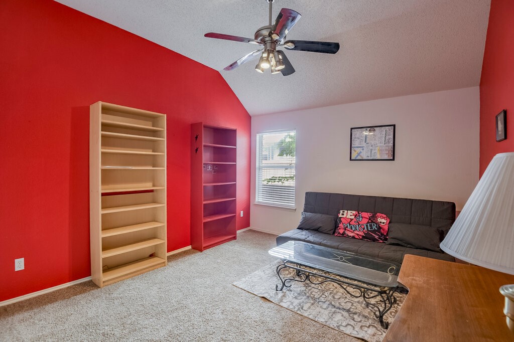 1718 Falcon Drive Corinth TX 76210