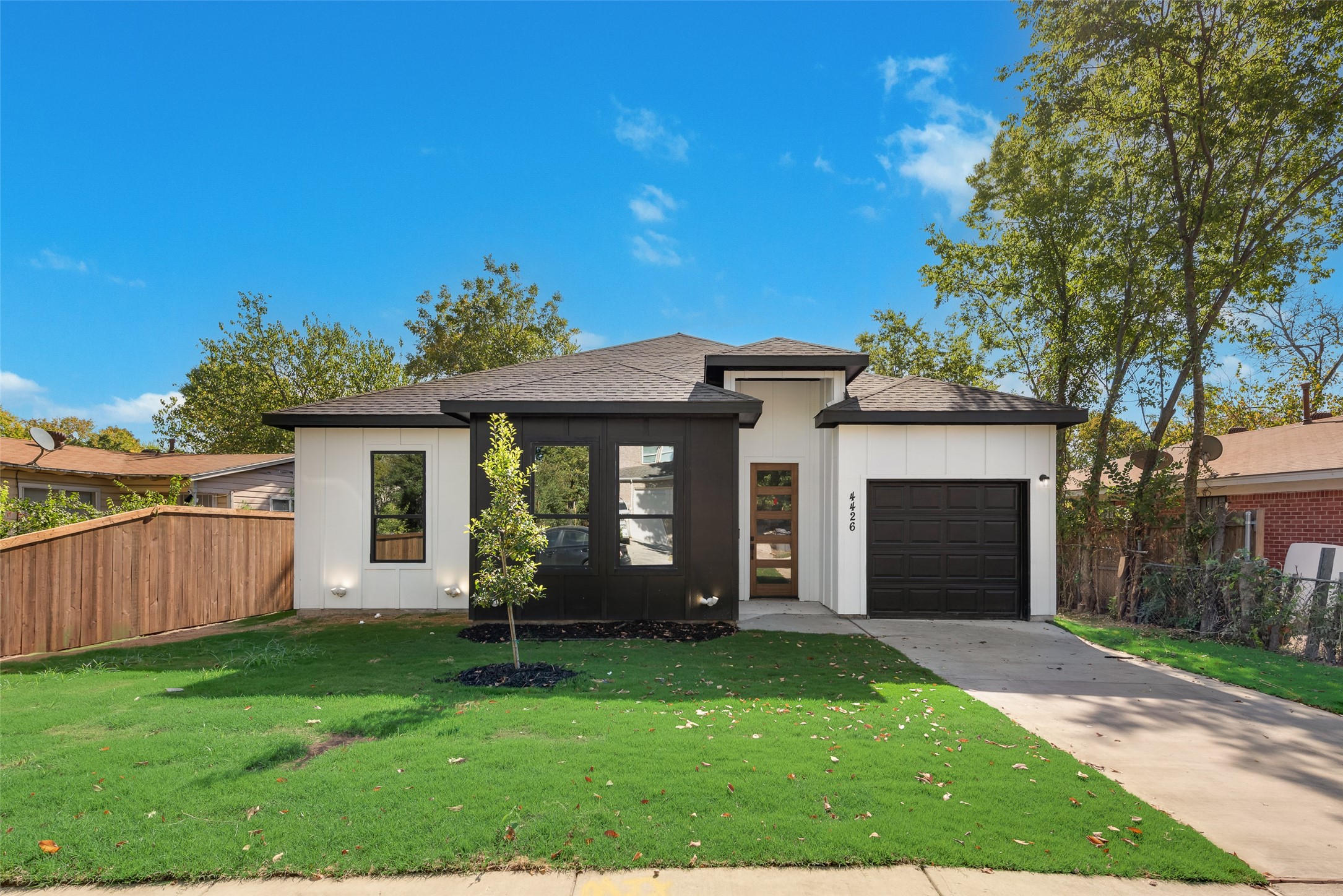 4426 Hamilton Avenue Dallas TX 75210