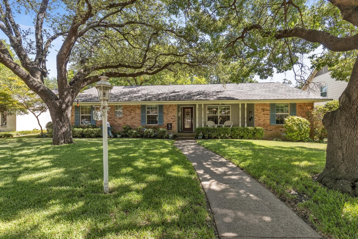 9554 Estate Lane Dallas TX 75238