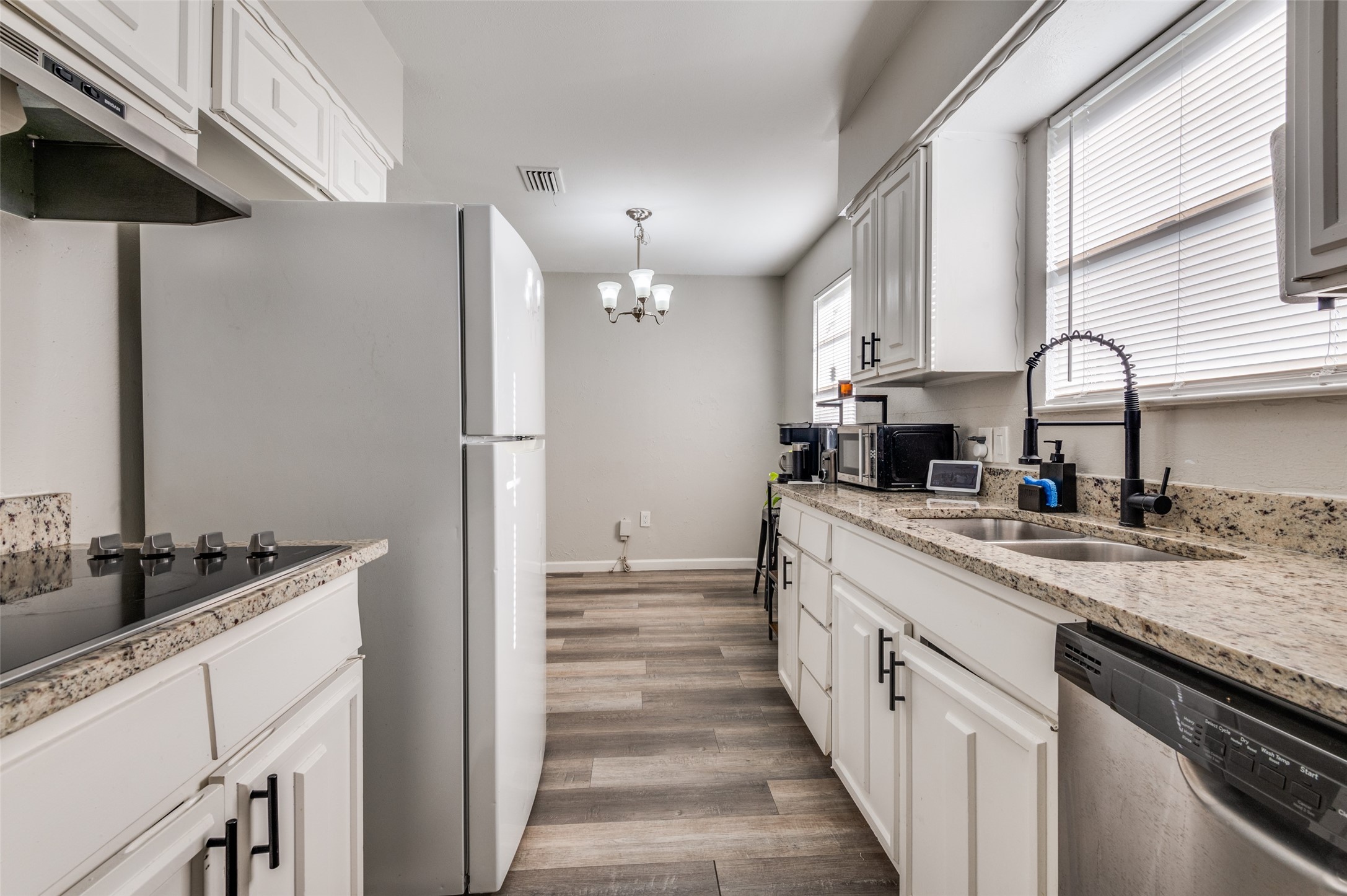 3820 Flamingo Lane Irving TX 75062