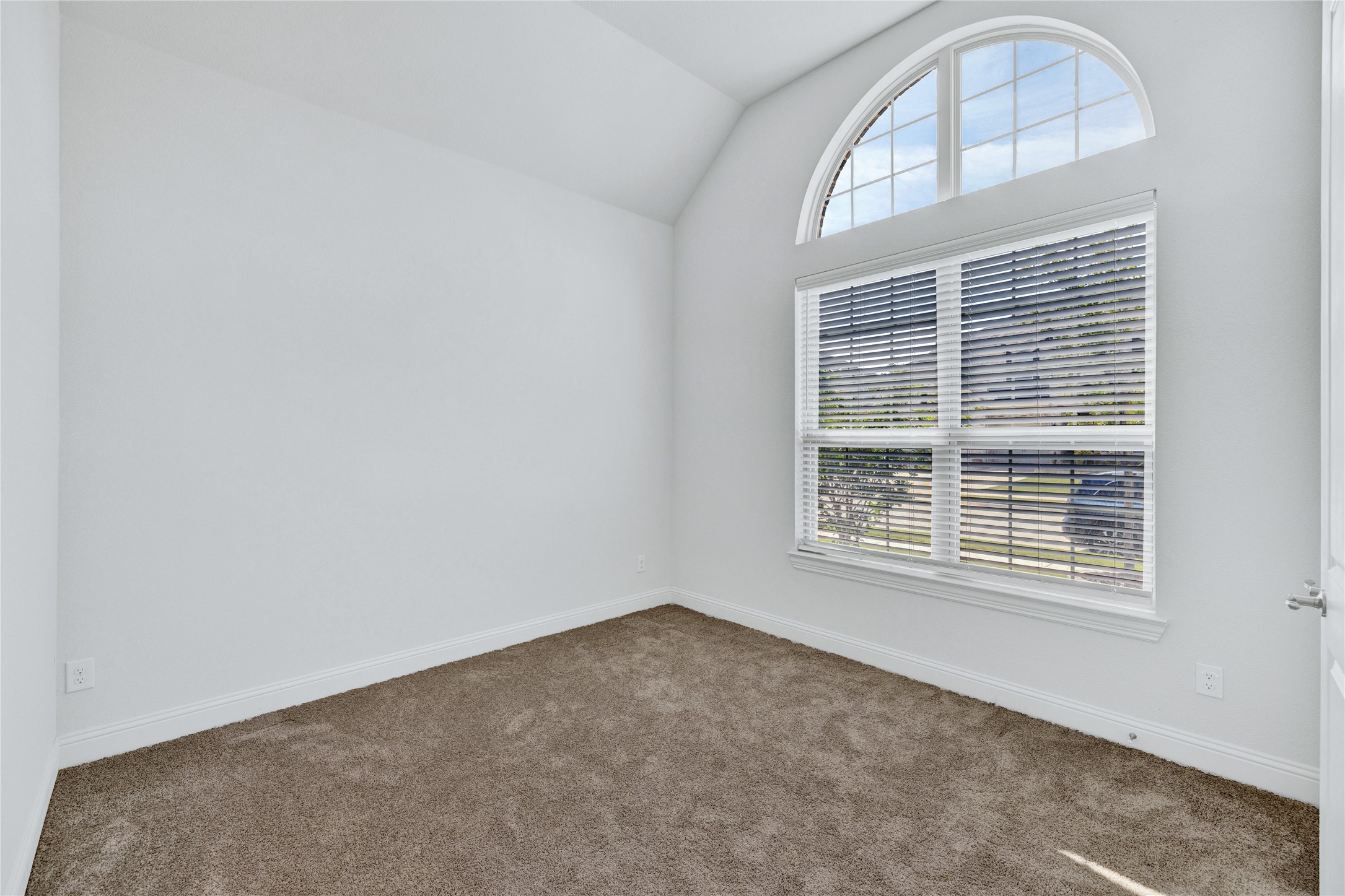 2307 Sam Street Mansfield TX 76063