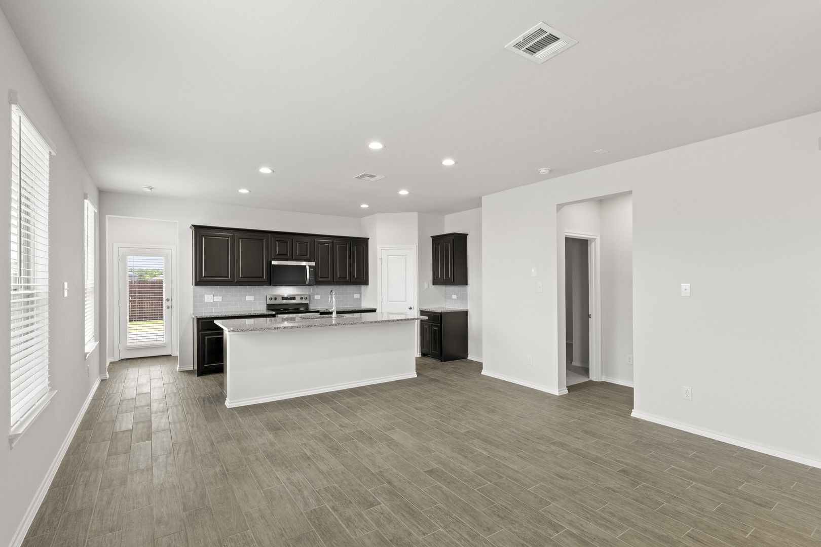 1713 Edgeway Drive Aubrey TX 76227
