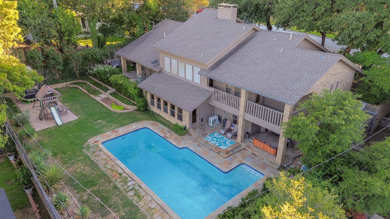 1706 Northtown Drive Grand Prairie TX 75050