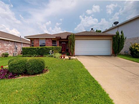 1005 Dusty Palomino Drive Fort Worth TX 76179