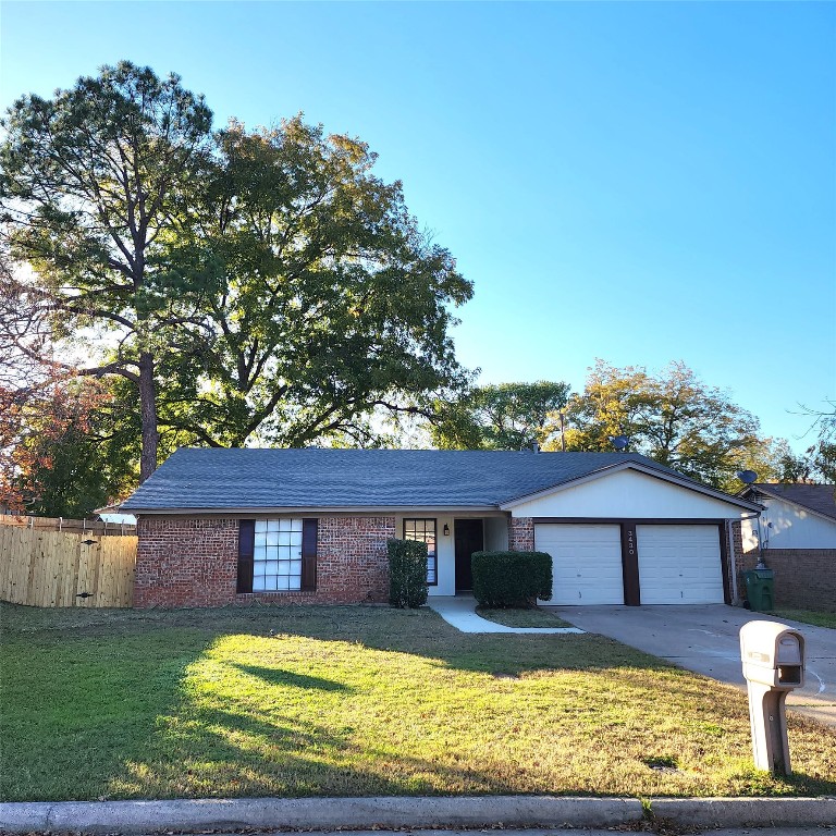 3430 Dovecreek Drive Arlington TX 76016