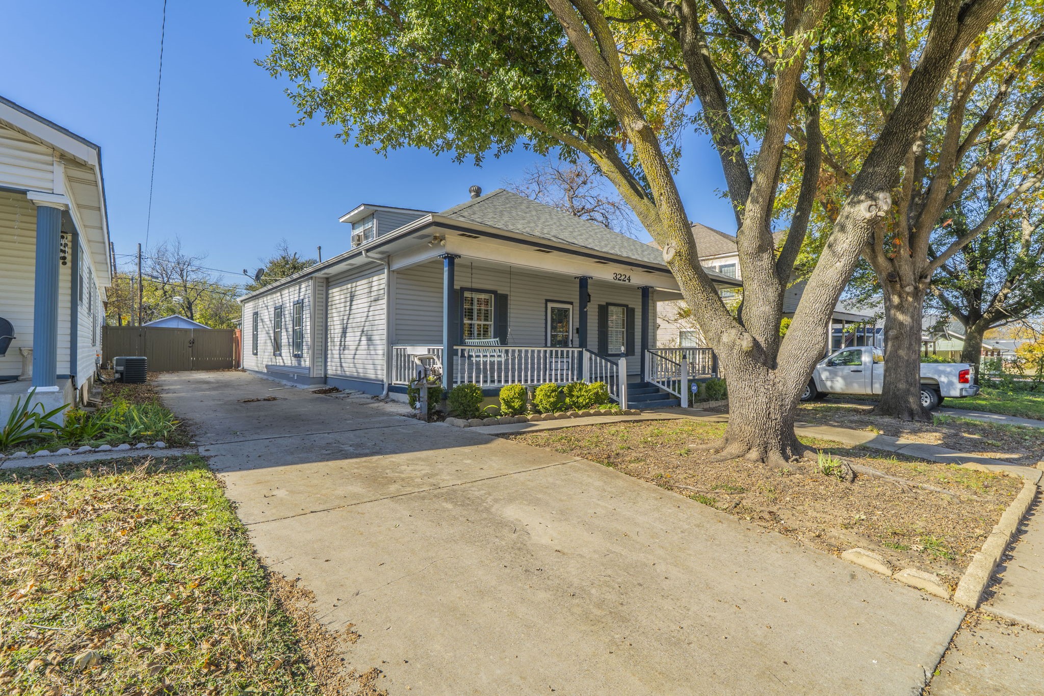 3224 S Adams Street Fort Worth TX 76110