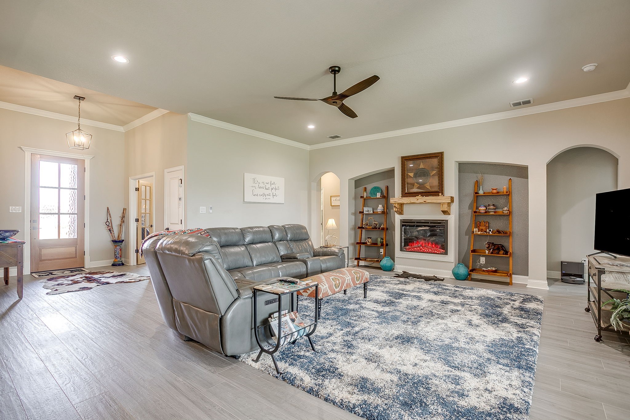 8223 Loar Court Fort Worth TX 76126