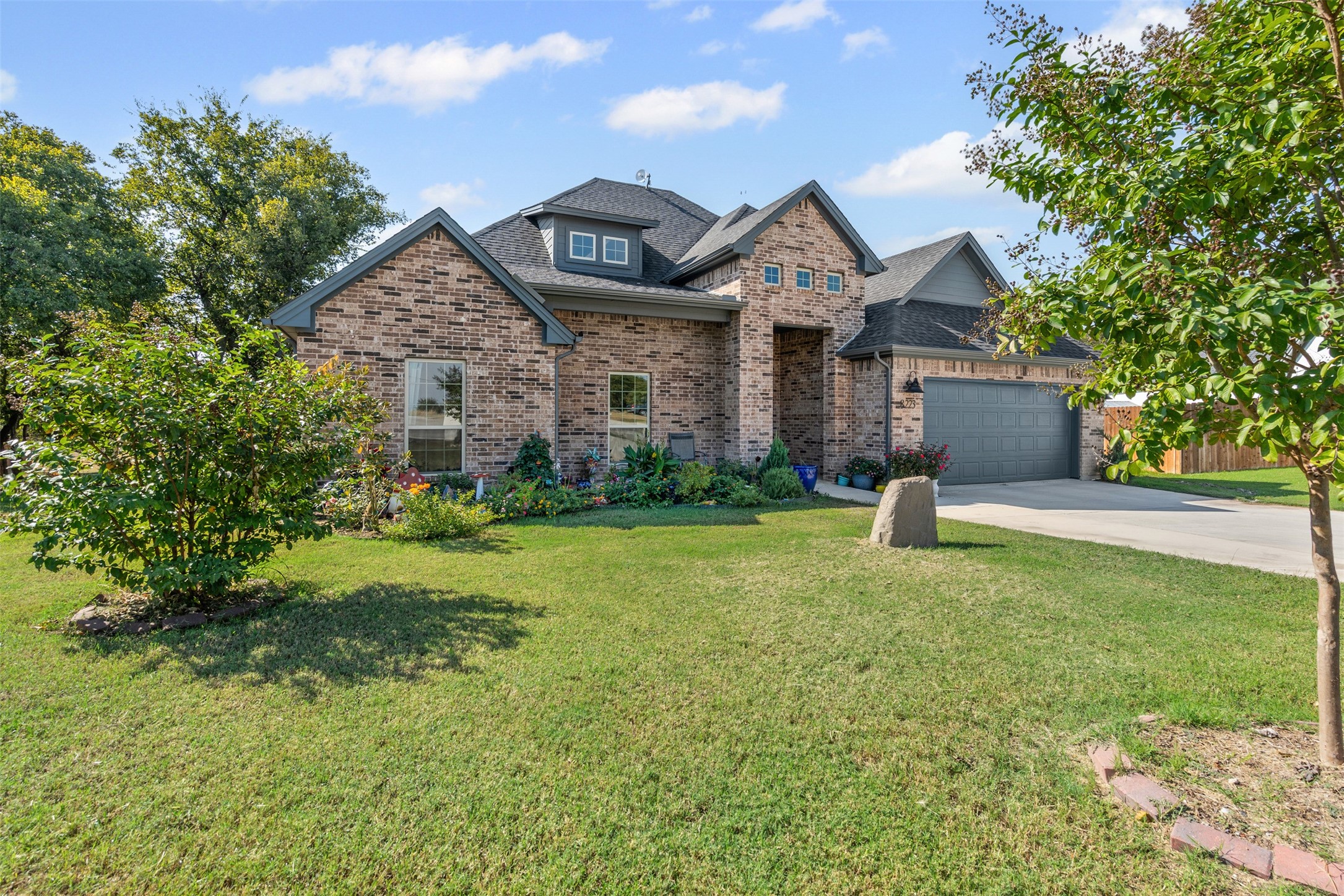 8223 Loar Court Fort Worth TX 76126