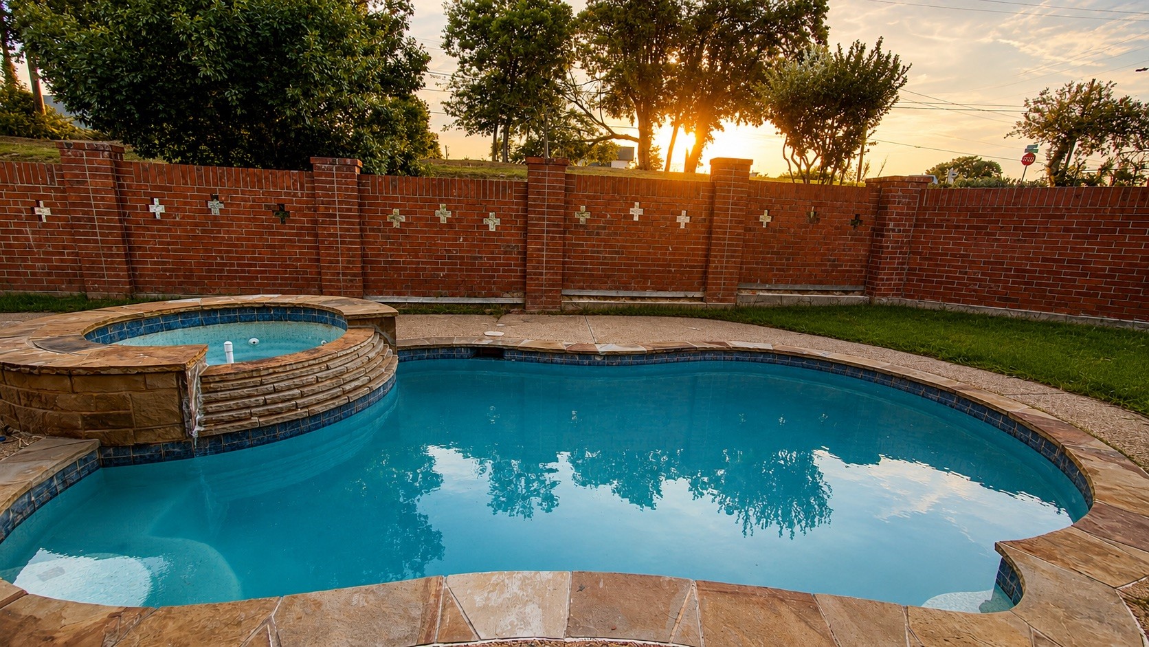 1201 Goffin Drive Desoto TX 75115