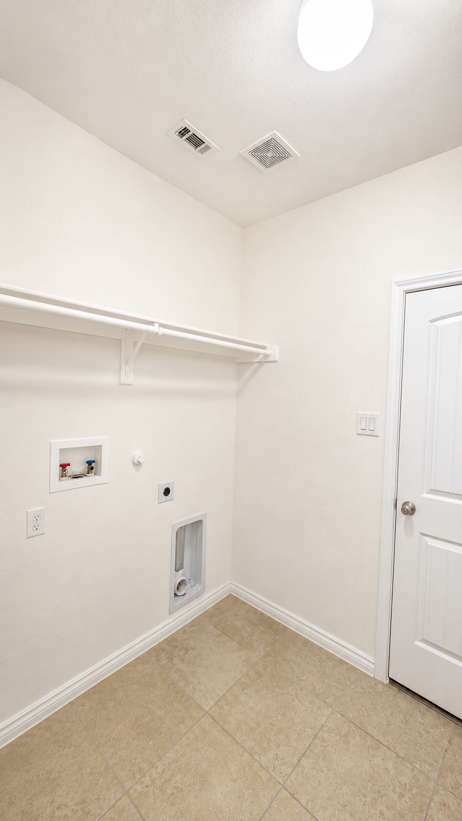 1201 Goffin Drive Desoto TX 75115