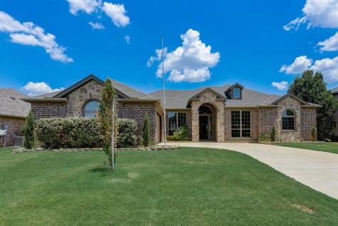 213 Nocona Drive Waxahachie TX 75165