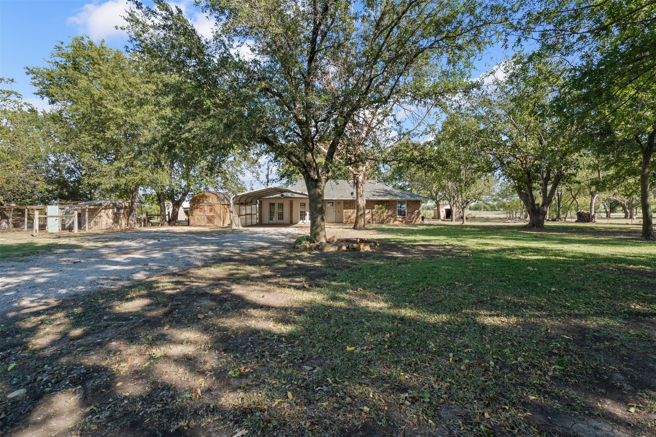 13800 Fm 1384 Justin TX 76247