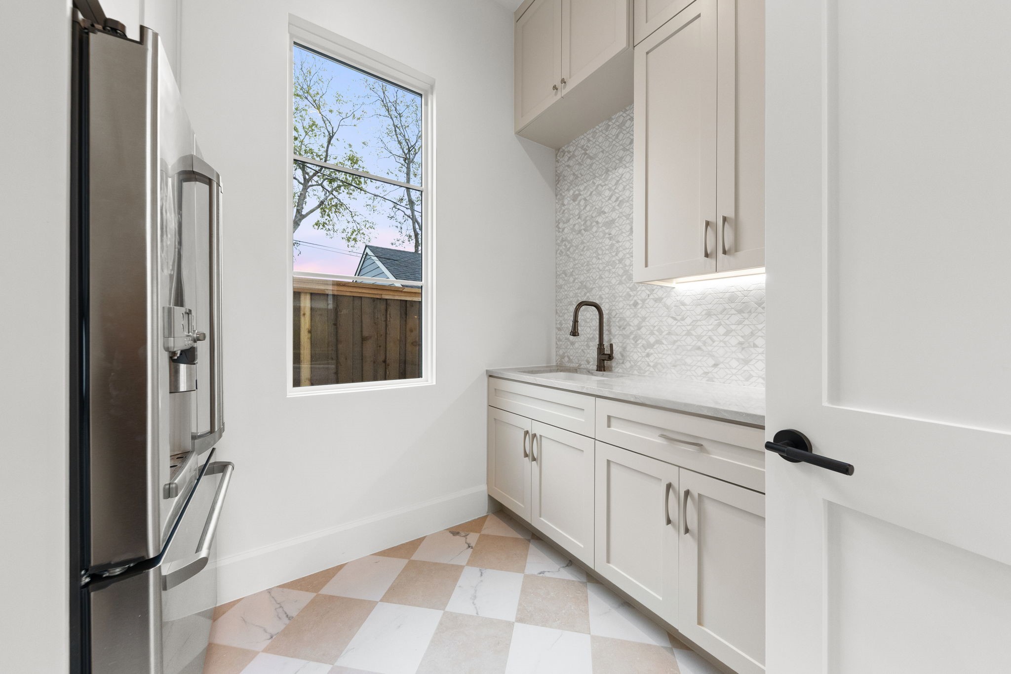 7327 Casa Loma Avenue Dallas TX 75214
