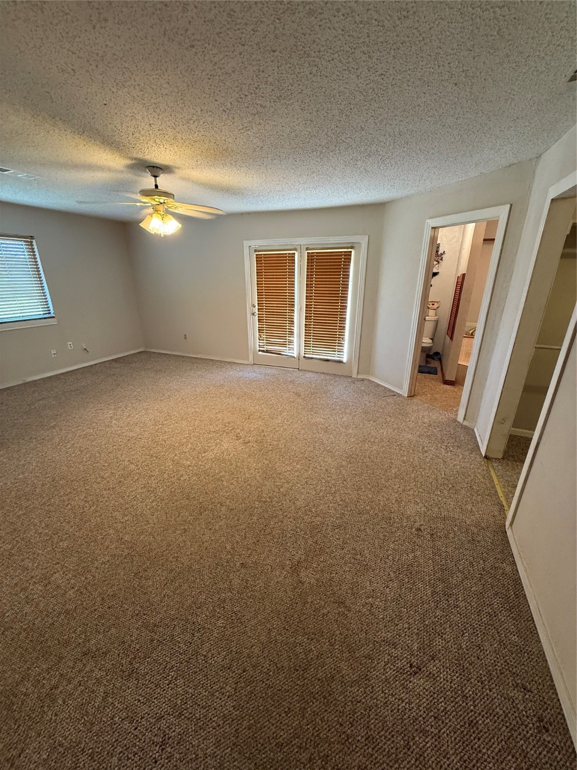1393 NE County Road 2120 Road NE Powell TX 75153
