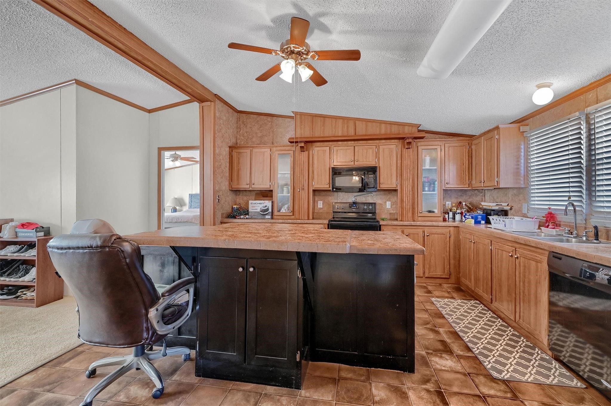 115 Candlewood Circle Gainesville TX 76240