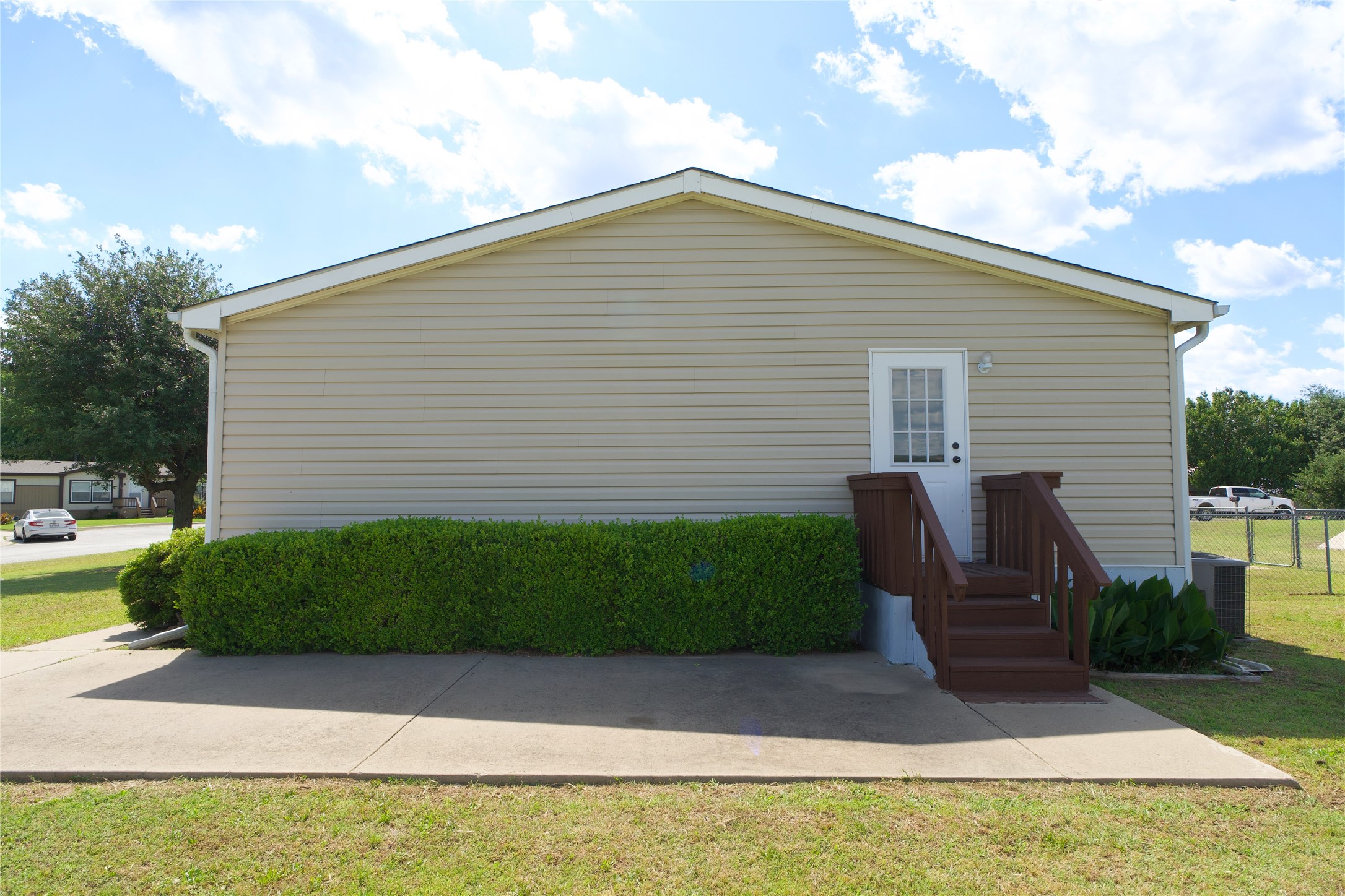 115 Candlewood Circle Gainesville TX 76240