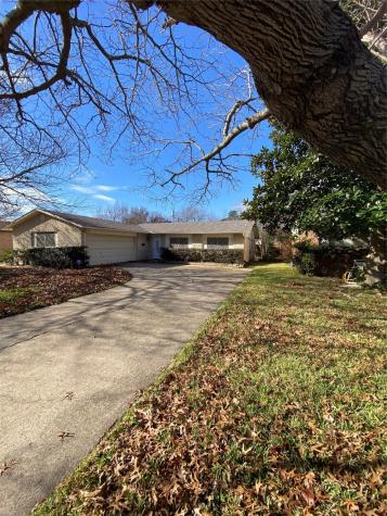 3121 Parker Street Irving TX 75062