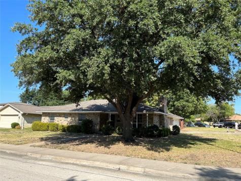 2113 Brentwood Lane Carrollton TX 75006