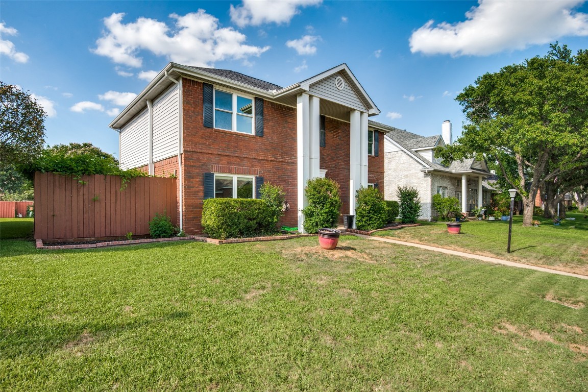 1315 Falcon Drive Lewisville TX 75077