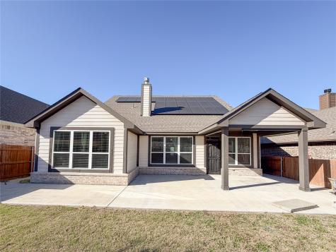 7305 Howling Coyote Lane Fort Worth TX 76131