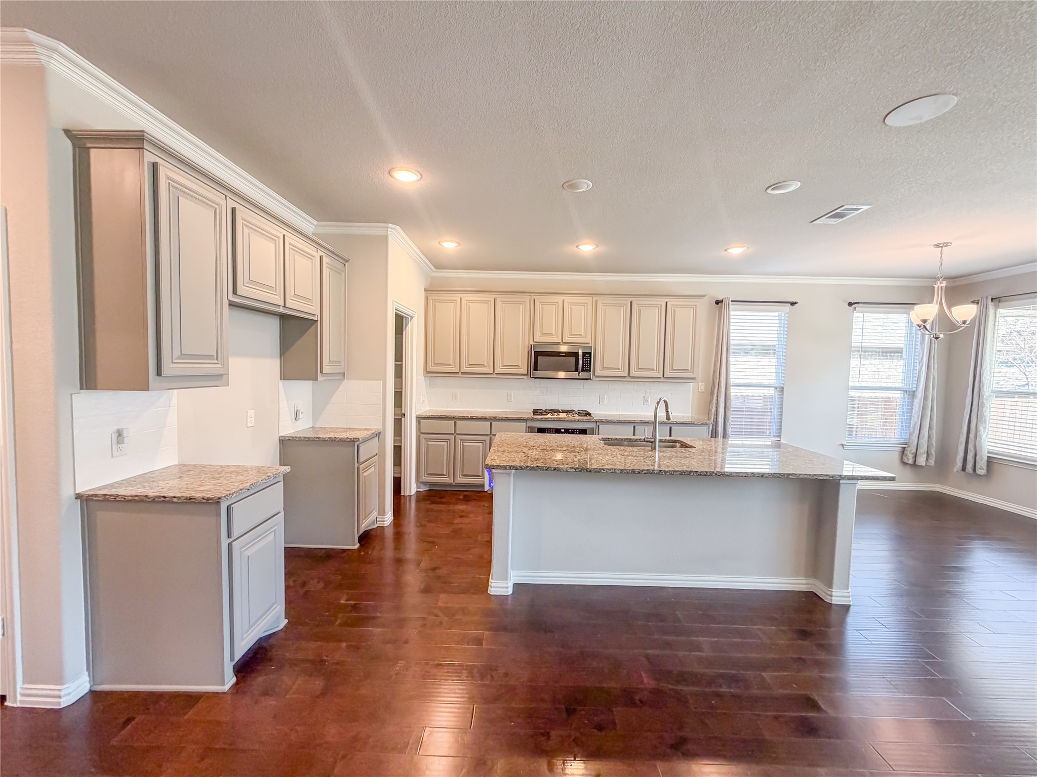 7305 Howling Coyote Lane Fort Worth TX 76131