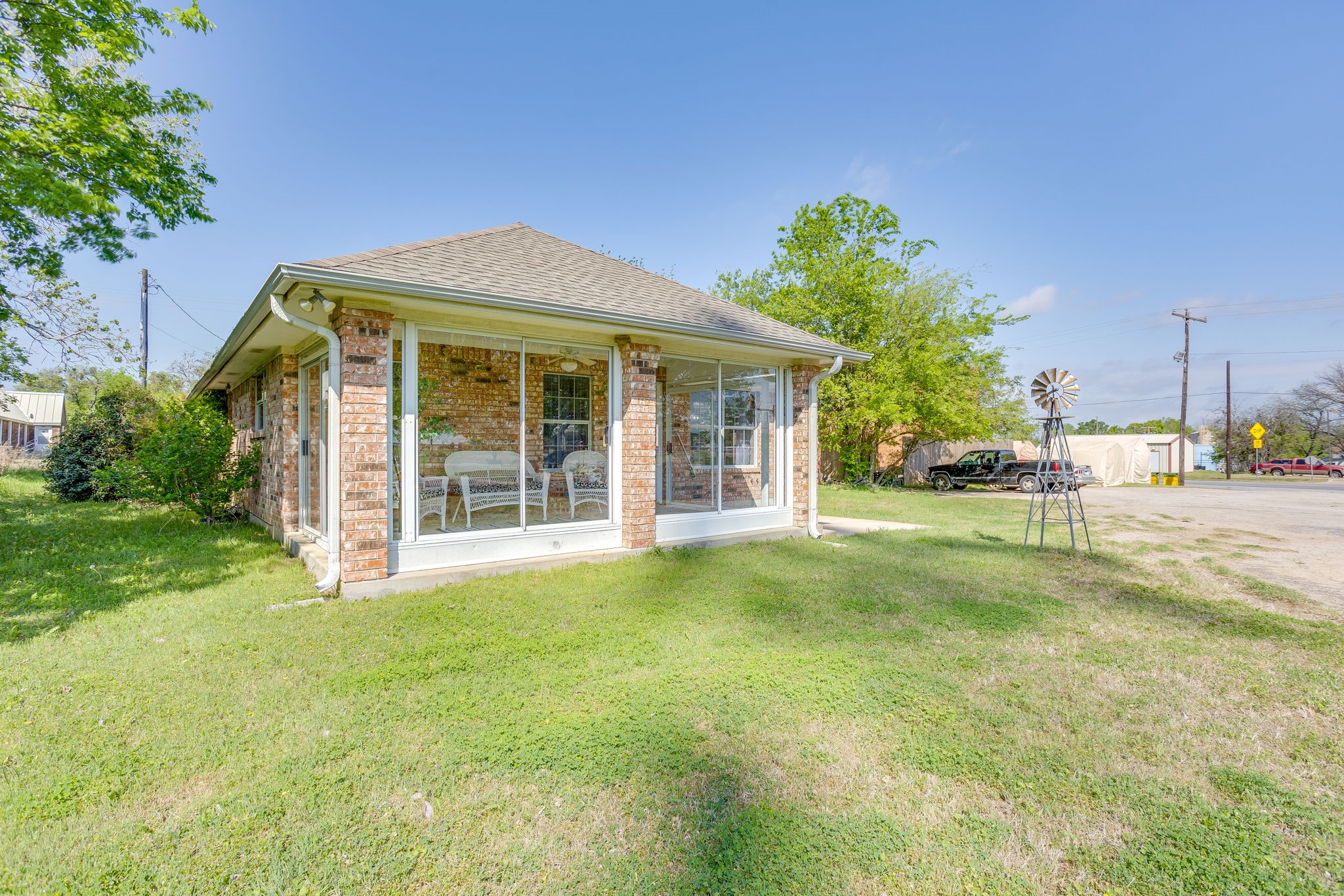 108 S Douglas Street Covington TX 76636