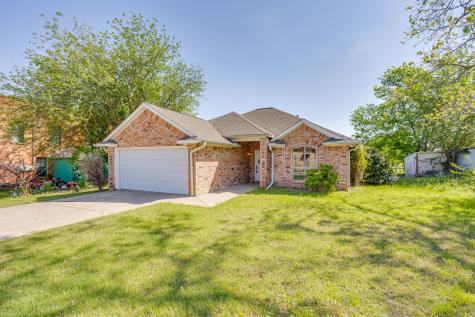 108 S Douglas Street Covington TX 76636