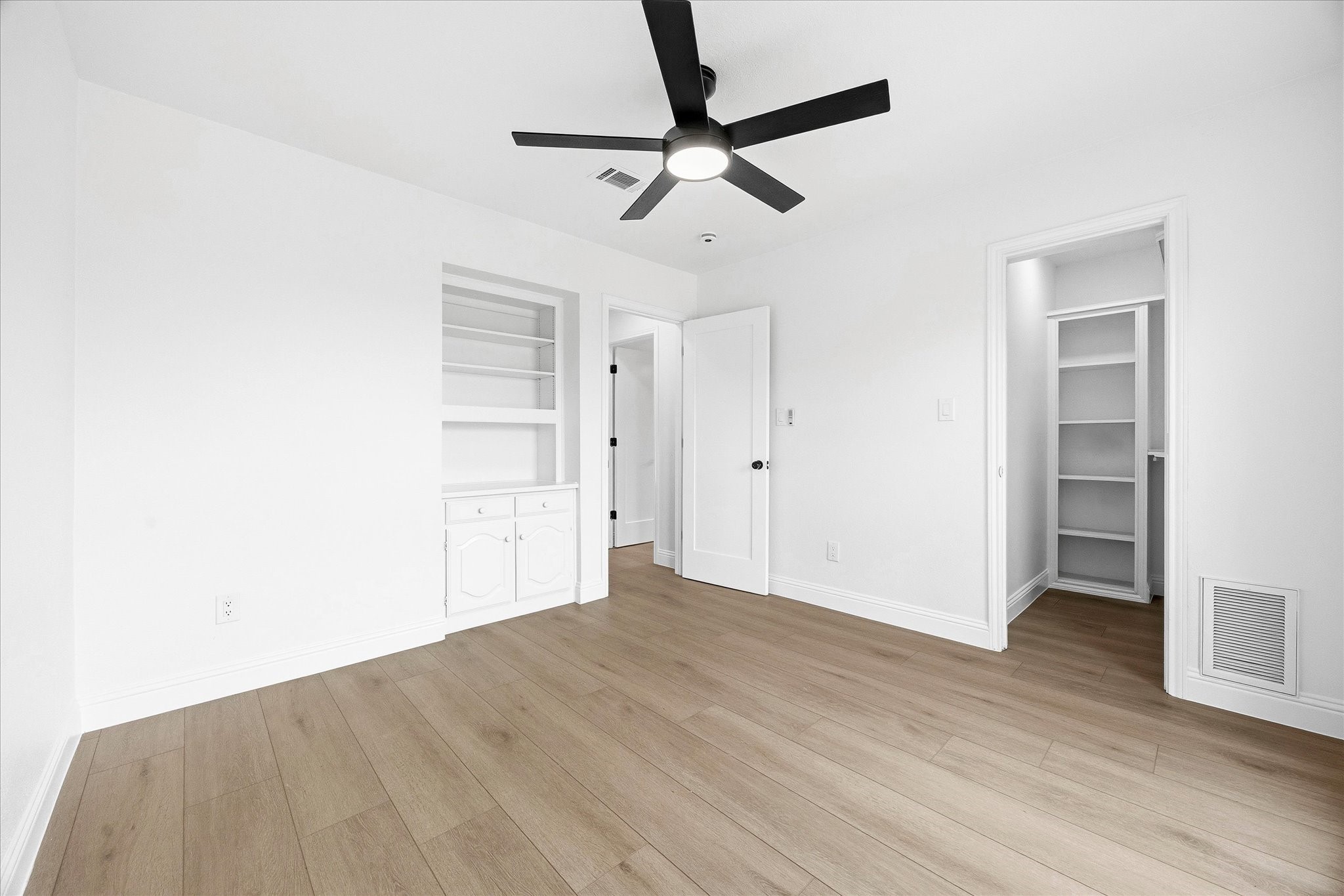 2131 Springwood Carrollton TX 75006