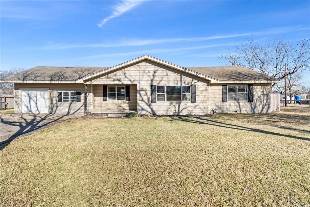 409 Edwards Street Riesel TX 76682