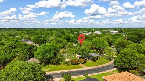 2367 Rockyglen Drive Dallas TX 75228