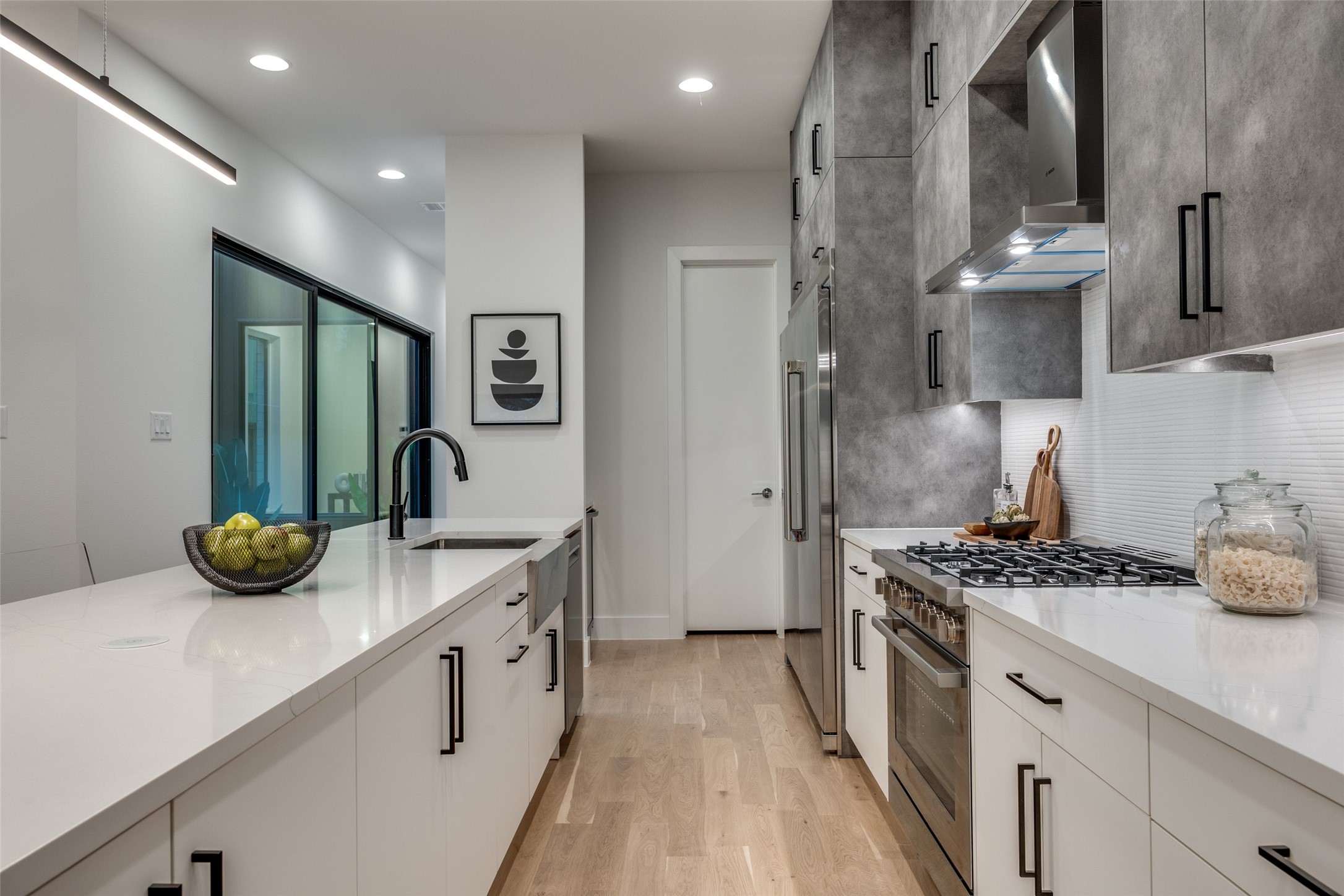 5443 Ellsworth Dallas TX 75206