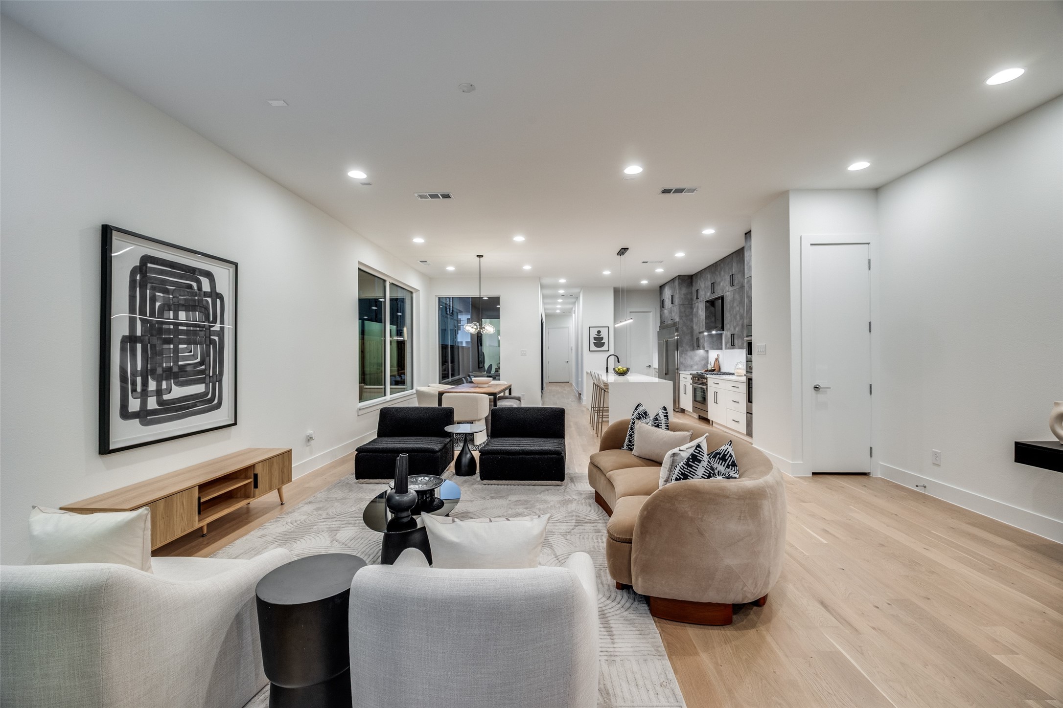 5443 Ellsworth Dallas TX 75206