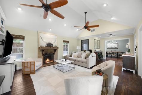 3856 Shorecrest Drive Dallas TX 75209