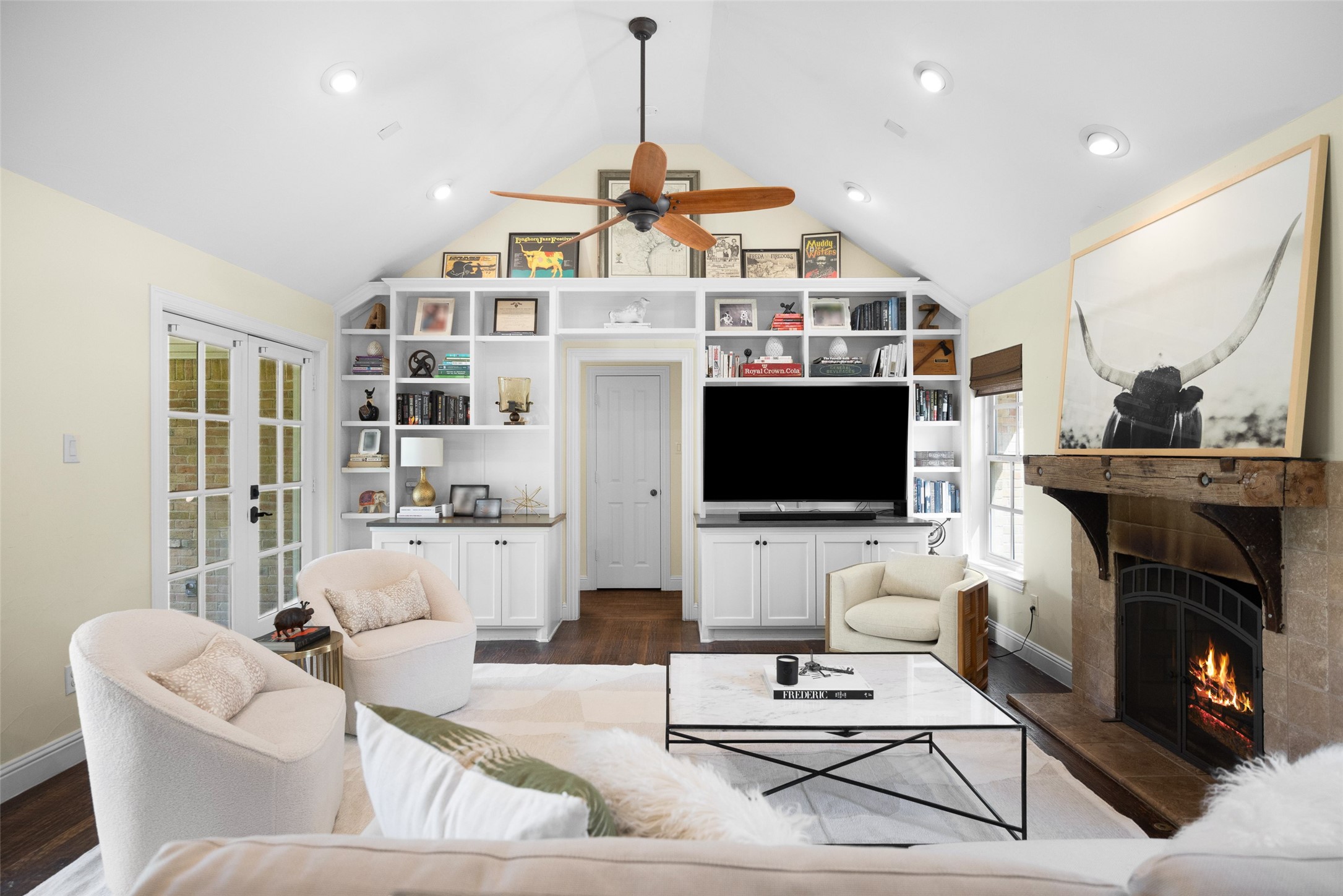 3856 Shorecrest Drive Dallas TX 75209