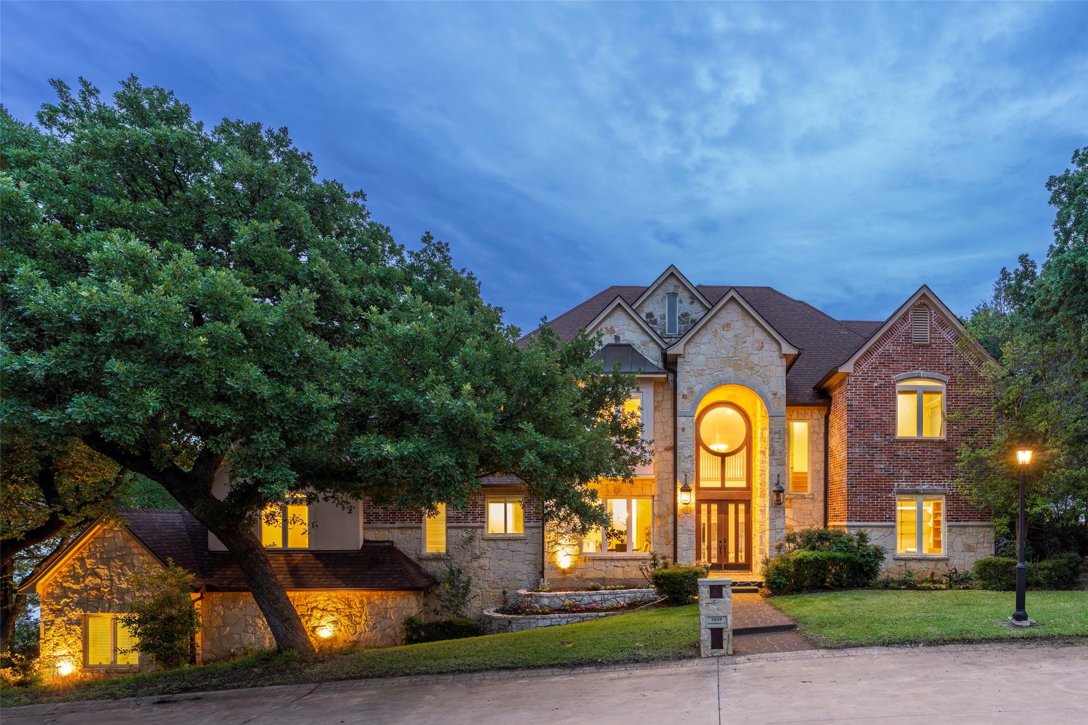 2639 Hemingway Court Arlington TX 76006