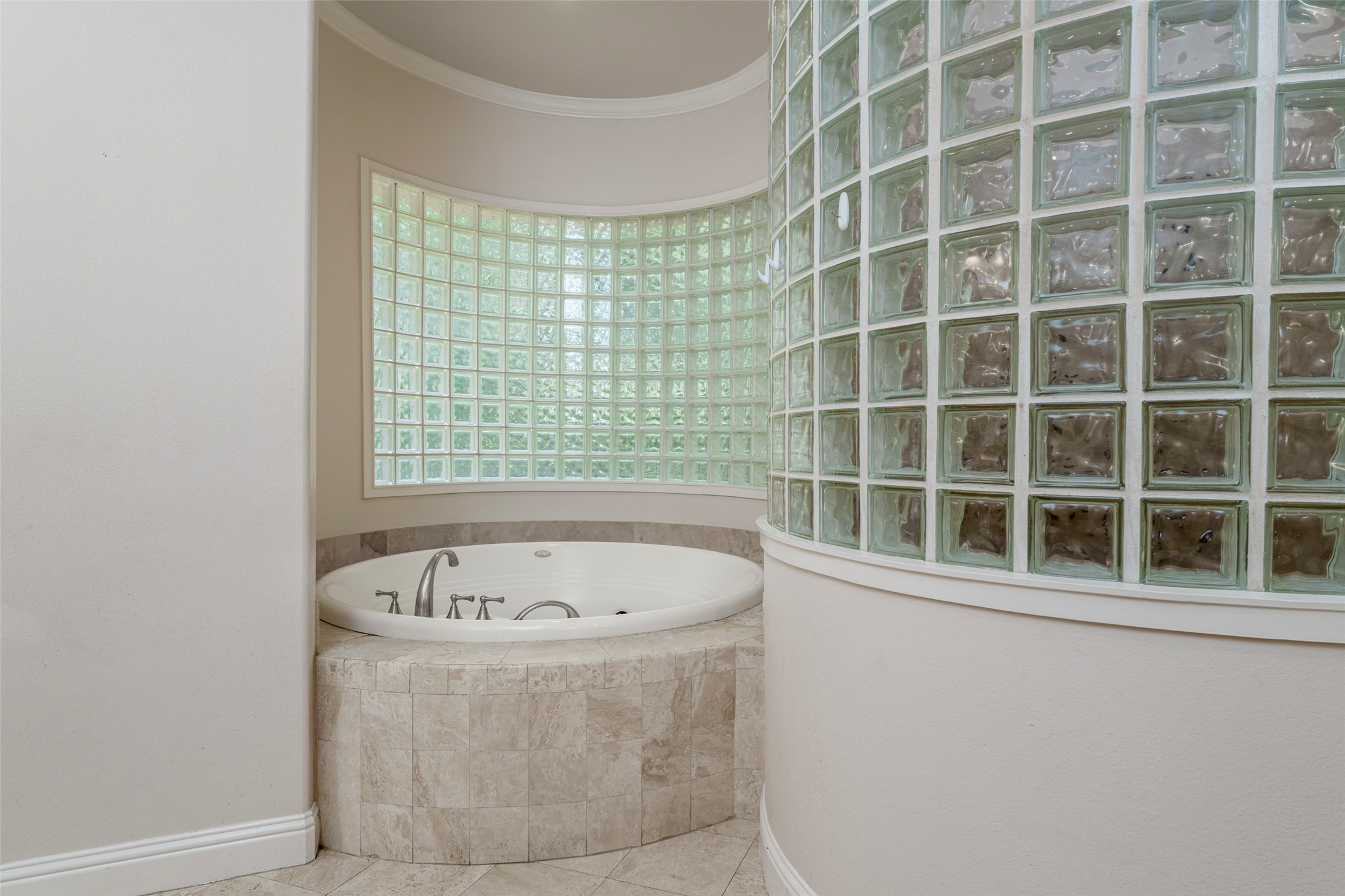 2639 Hemingway Court Arlington TX 76006