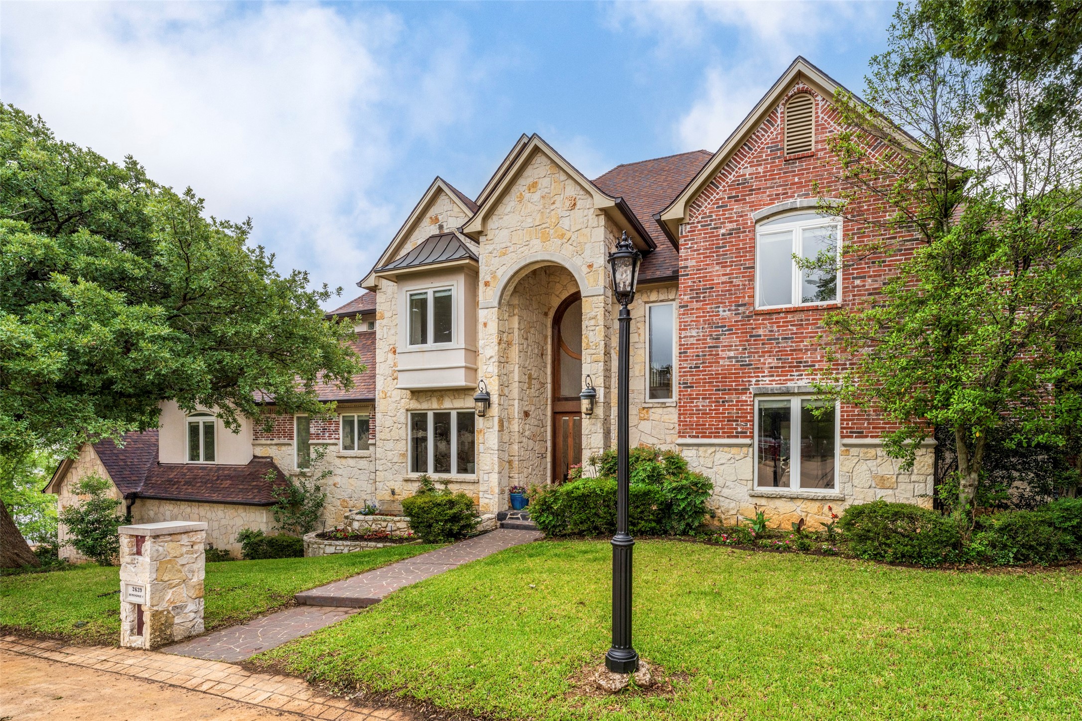 2639 Hemingway Court Arlington TX 76006