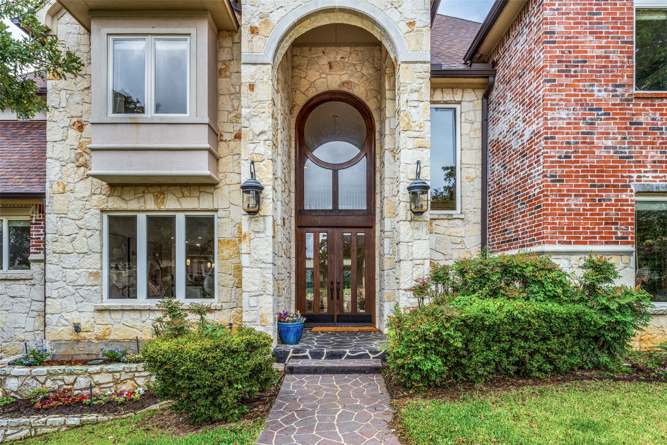 2639 Hemingway Court Arlington TX 76006