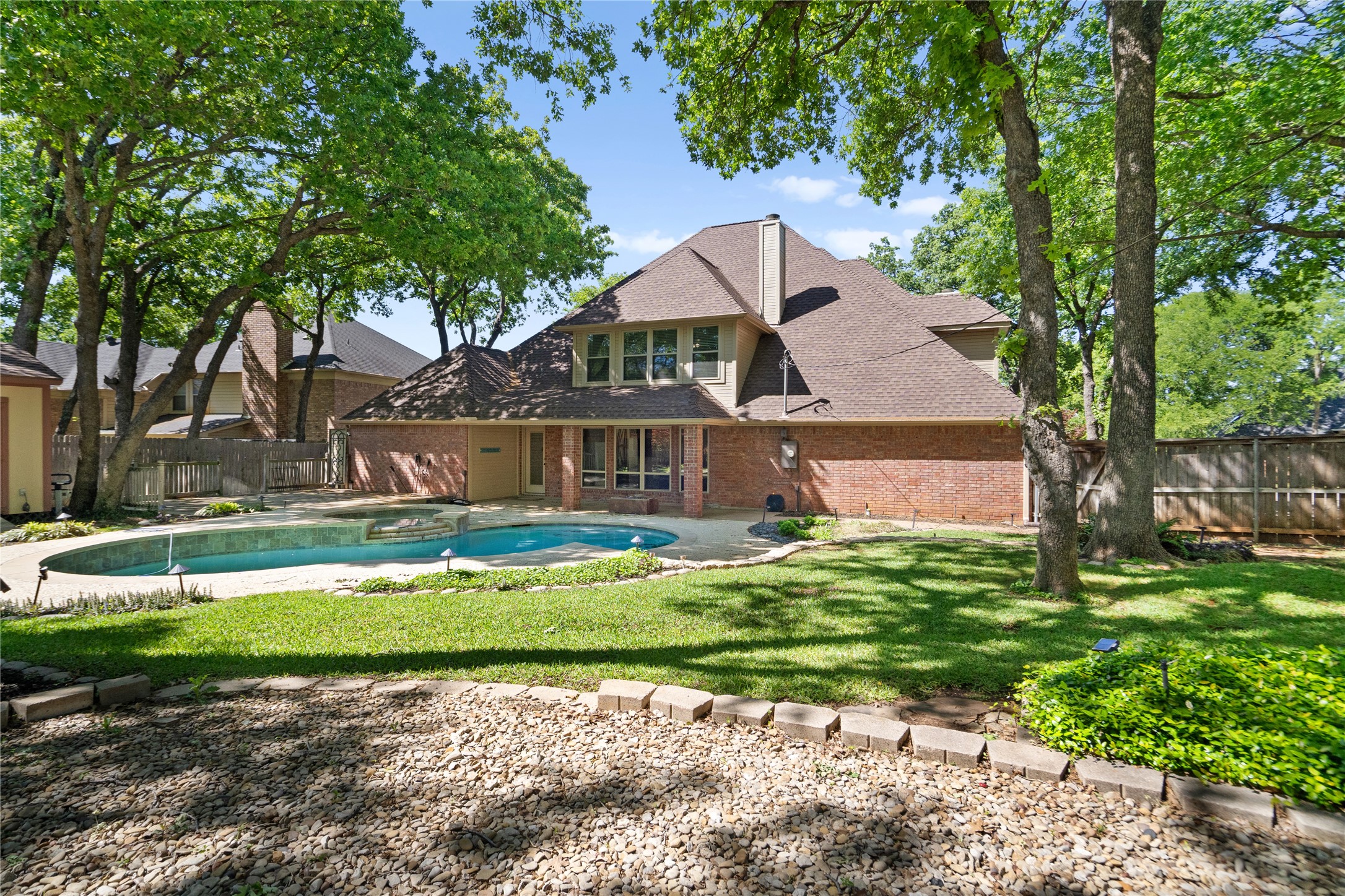 3406 Forestway Court Arlington TX 76001