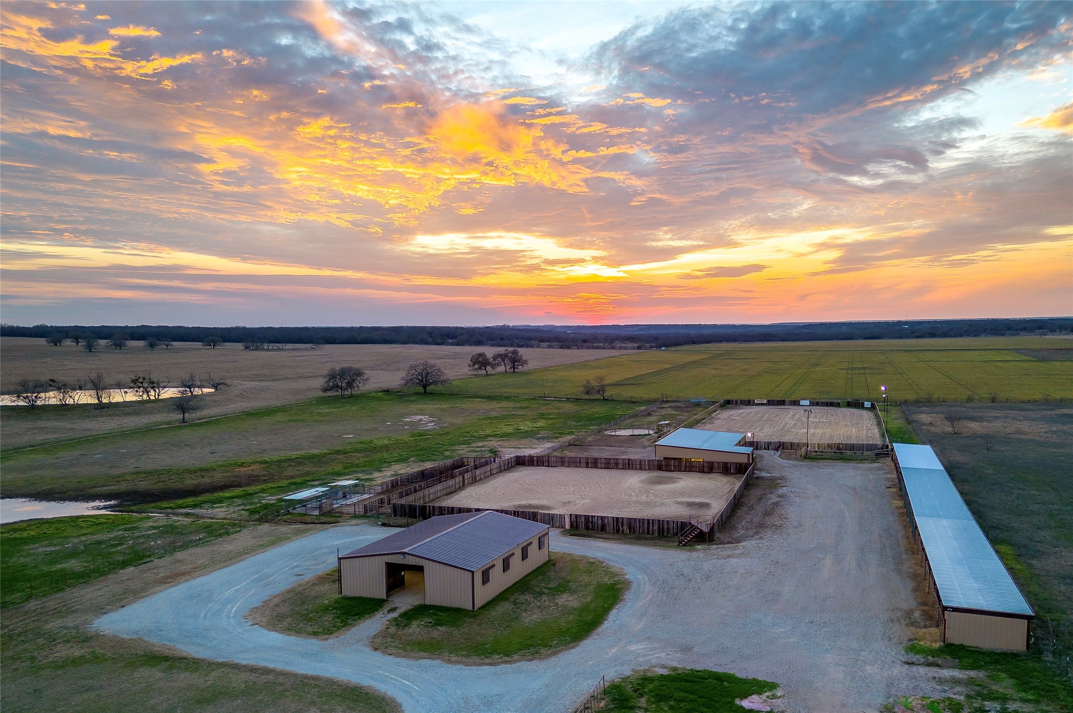 2220 Lazy Bend Road Millsap TX 76066
