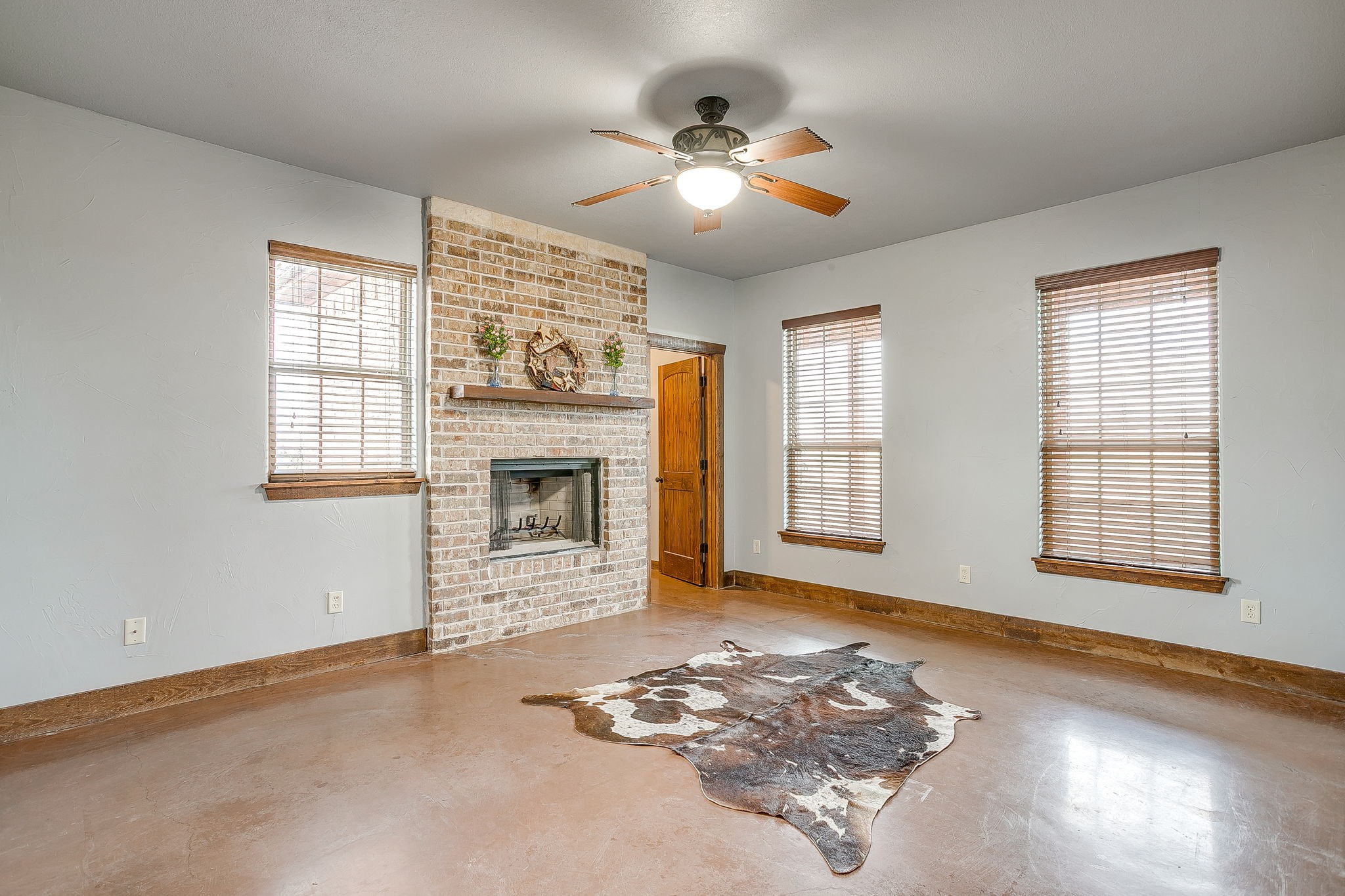 2220 Lazy Bend Road Millsap TX 76066