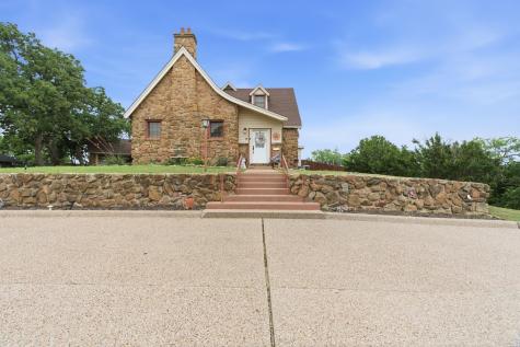 514 S Dixie Street Eastland TX 76448