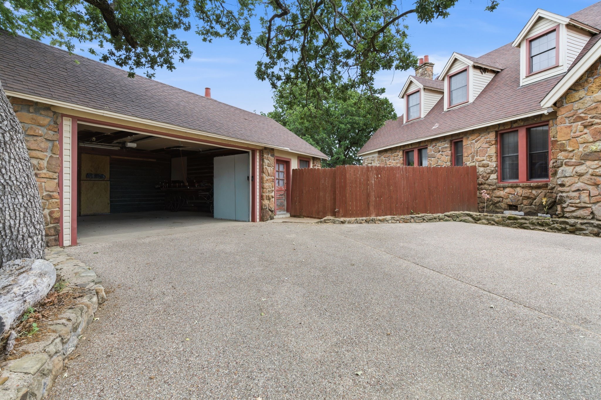 514 S Dixie Street Eastland TX 76448