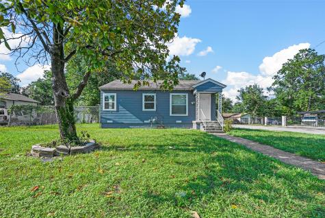 1548 Maple Drive Garland TX 75042